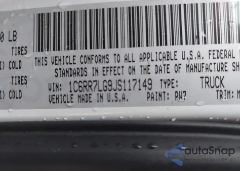 2018 Ram 1500 Big Horn 4X4 5'7 Box z USA, uszkodzony, nr VIN 1C6RR7LG9JS117149